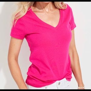 XXL Fuschia/Pink Simple V-Neck Short-Sleeve Tee